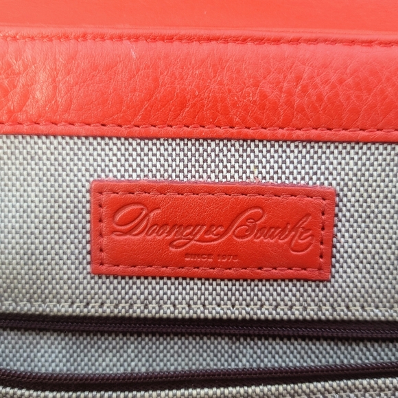 Dooney & Bourke coral satchel VGUC - Picture 4 of 11